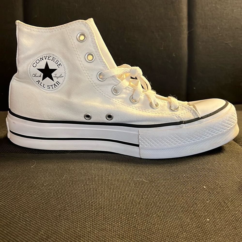 Converse platform high tops size 7